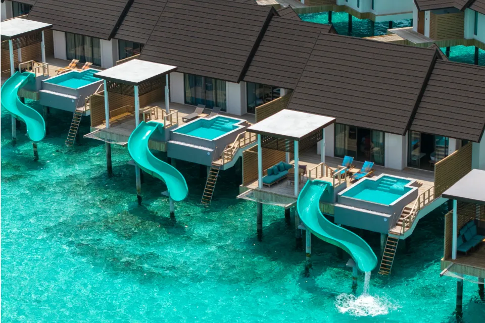 Water Pool Villa with Slide