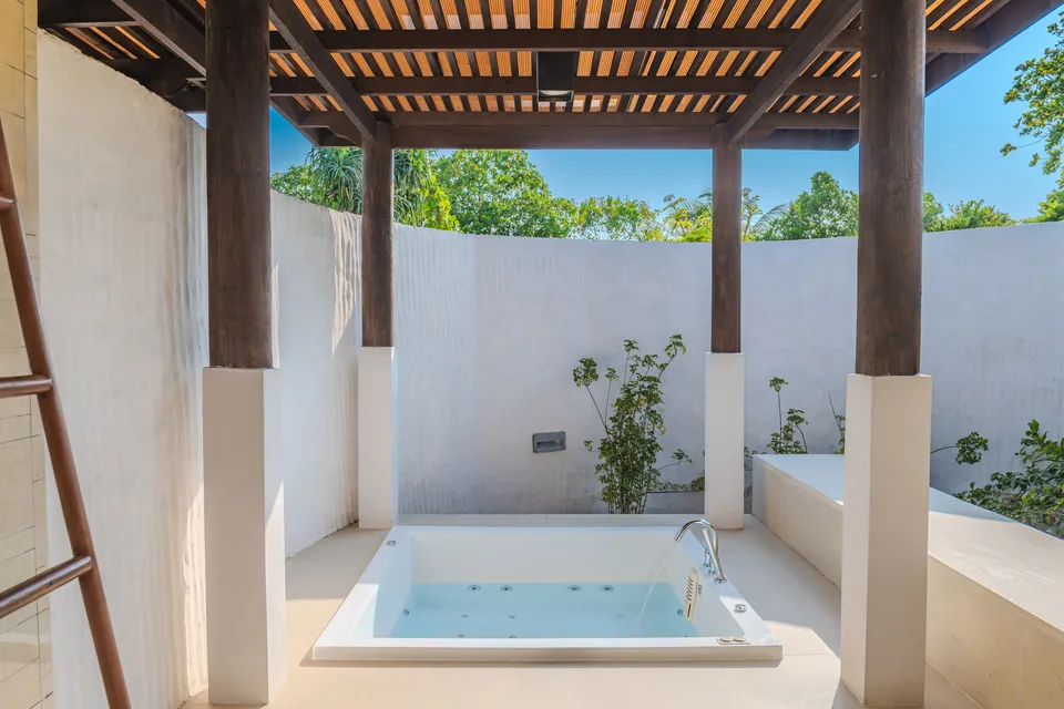 Beach Residence with Plunge Pool