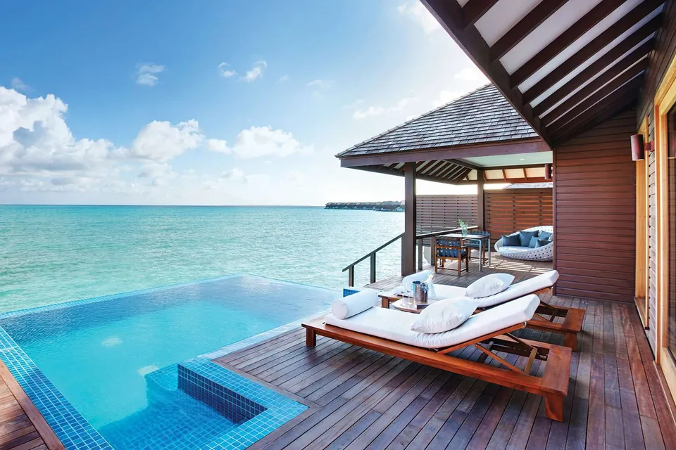 Deluxe Water Villa with Pool