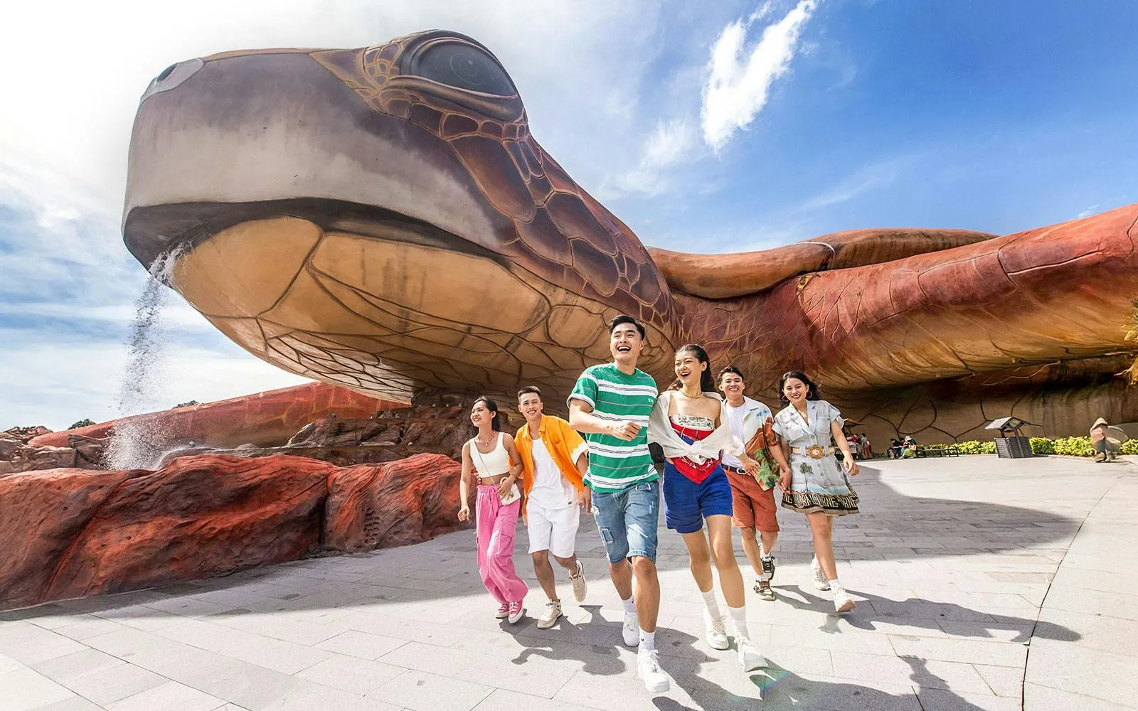 North PQ - Vinwonders Private Tour Without Guide