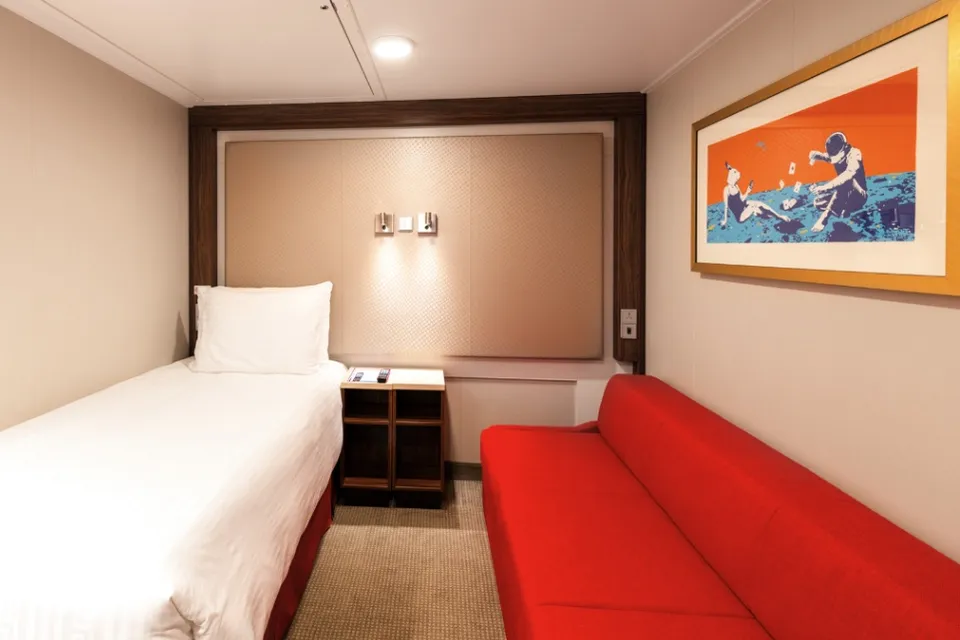 INTERIOR STATEROOM
