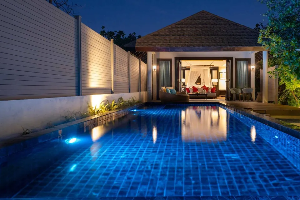 Kanifushi Beach Villa with Pool