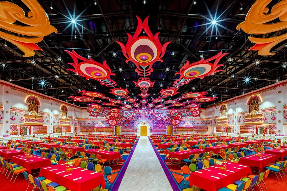 Phuket: Carnival Magic Ticket with Dinner and Transfer photo 15