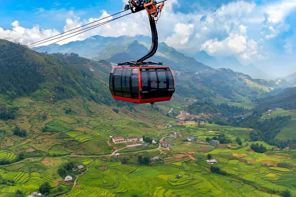 Day Trip to Sunworld Fansipan Legend + Cable Car + Buffet - SIC with Shuttle Bus - No Guide photo 3