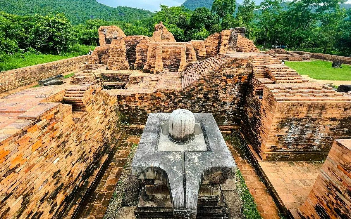 My Son Sanctuary Tour