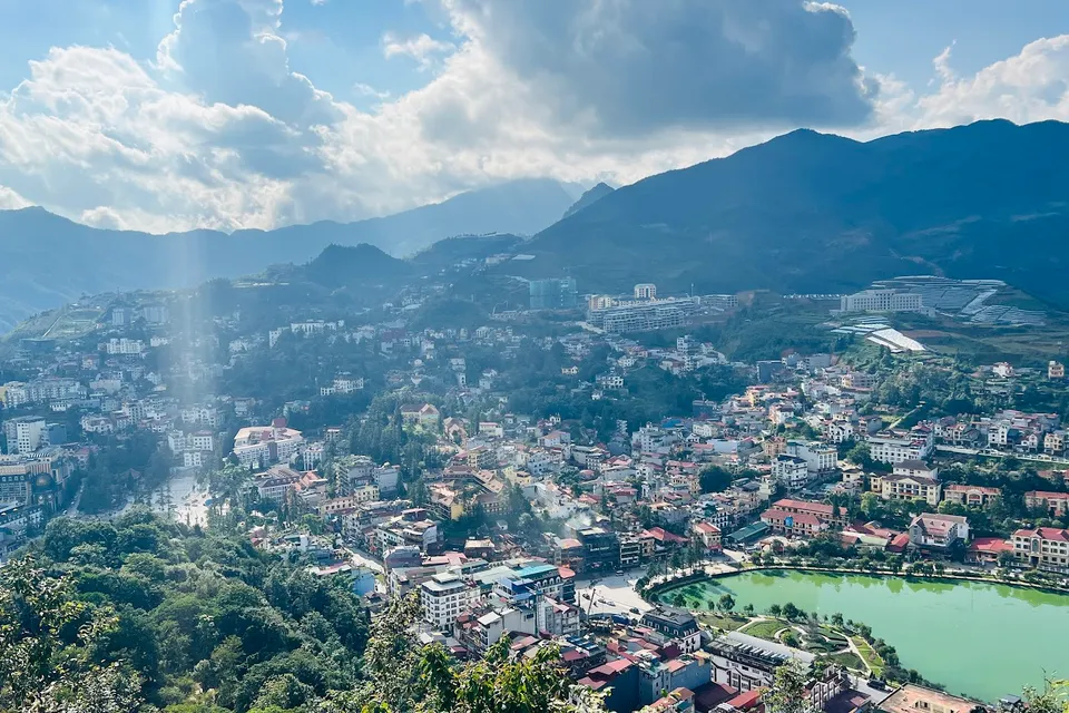 Ham Rong Mountain photo 4