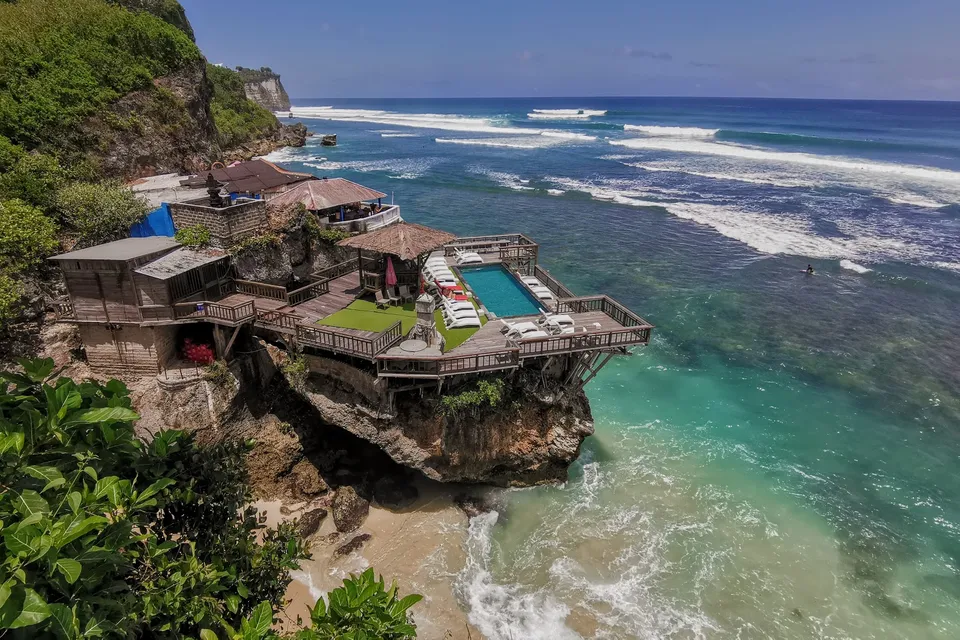 Suluban Beach photo 10