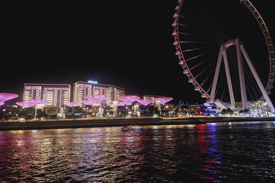 Dubai & Abu Dhabi Tour Package 6 Days 5 Nights | Burj Khalifa, Desert Safari, Abu Dhabi & Souk Shopping