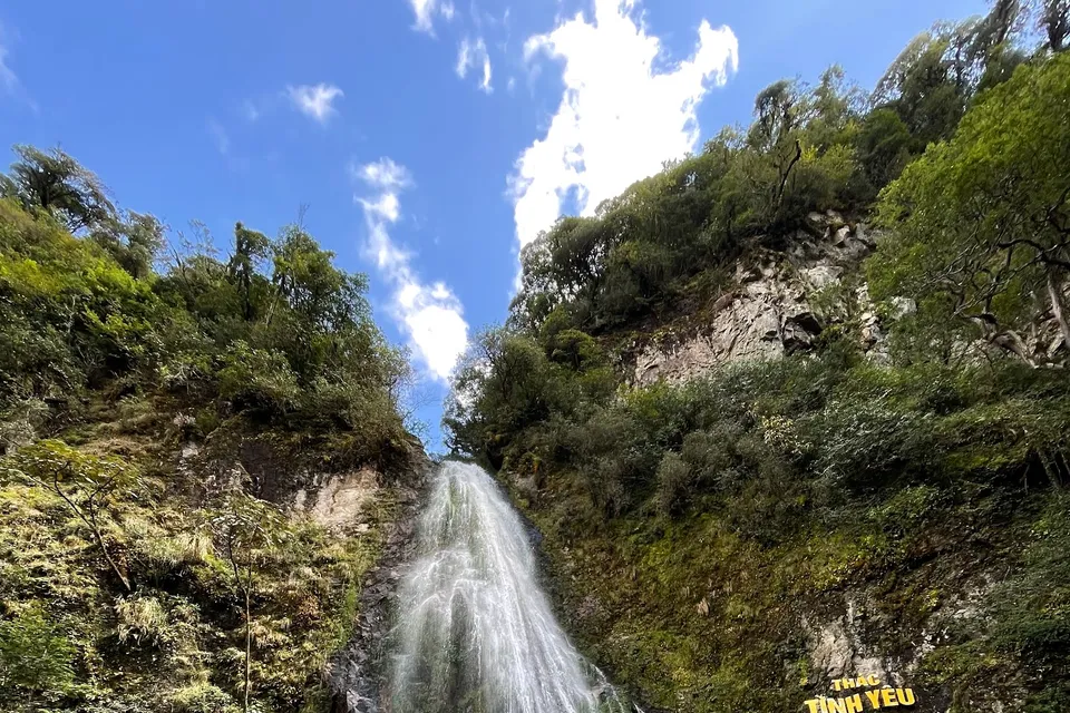Love Waterfall
