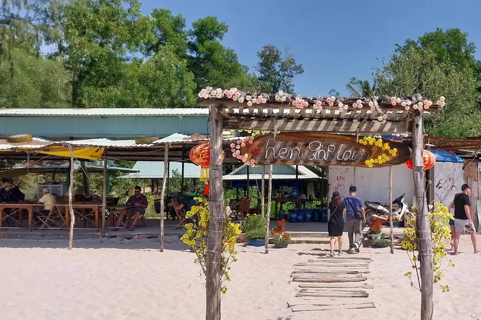 Sightseeing To The North SIC Tour (Kayaking - Rach Vem Village - Ham Rong Cape)