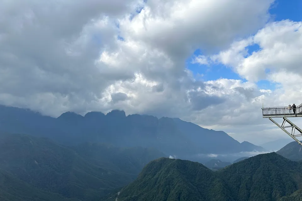 Glass Bridge Ticket Sapa photo 7