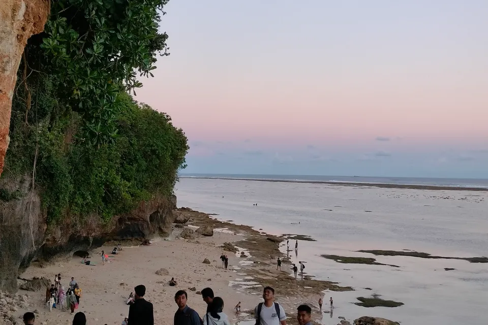 Tanah Barak Beach photo 2