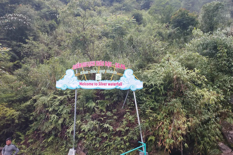 Silver Waterfall photo 5