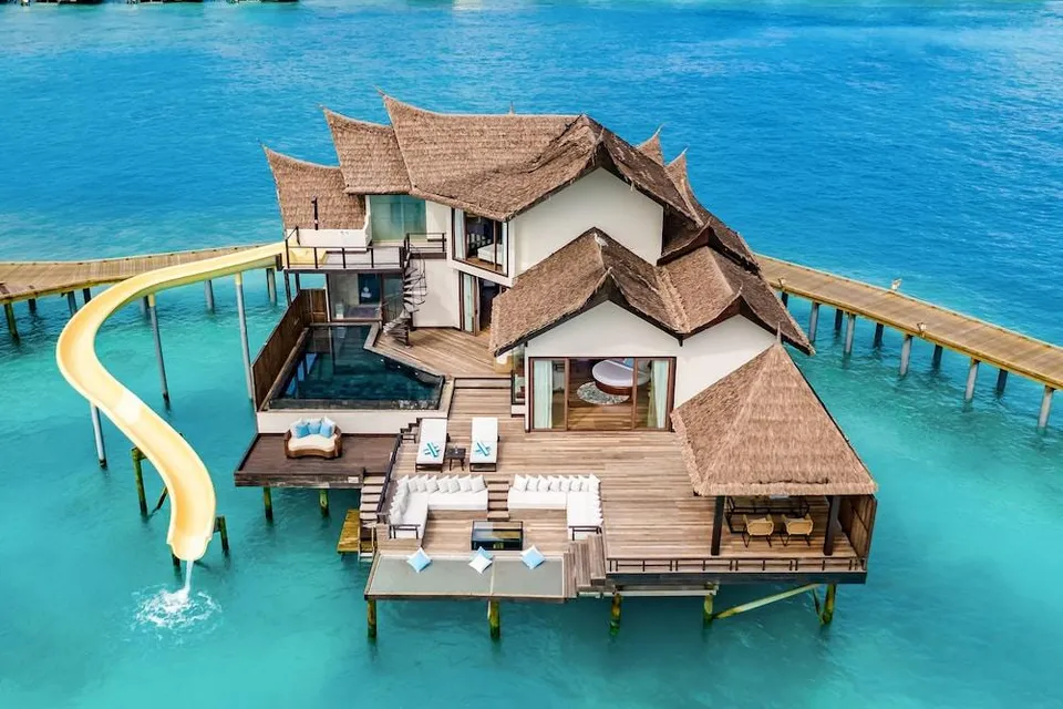 Ozen Reserve Bolifushi - November