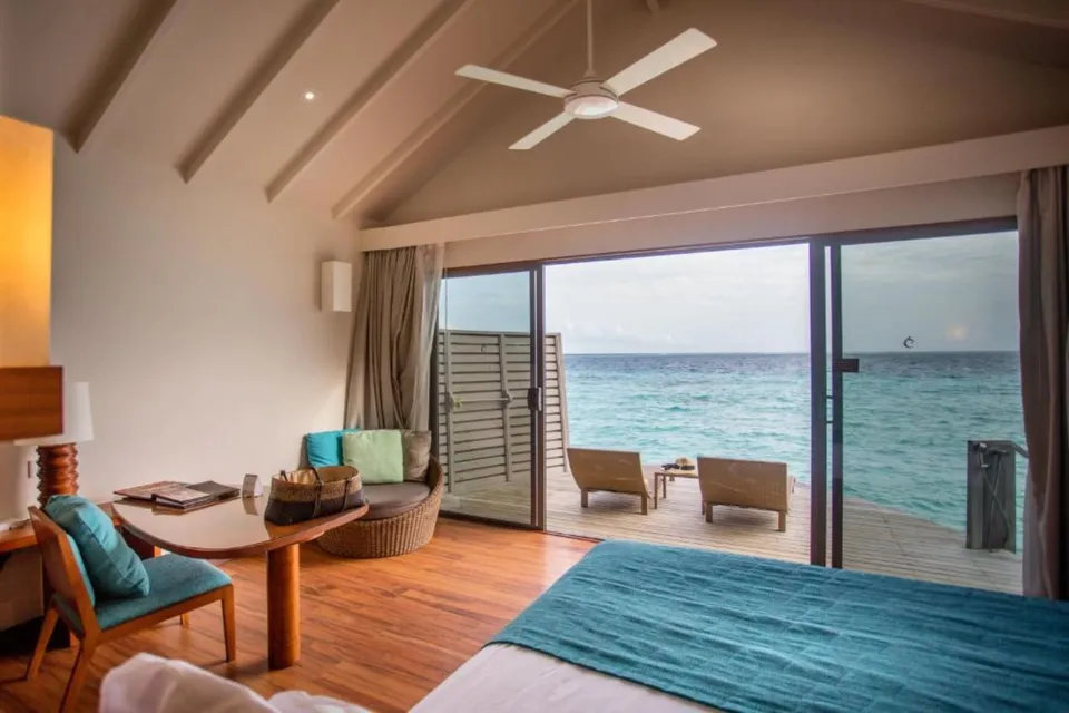 Overwater Villa King