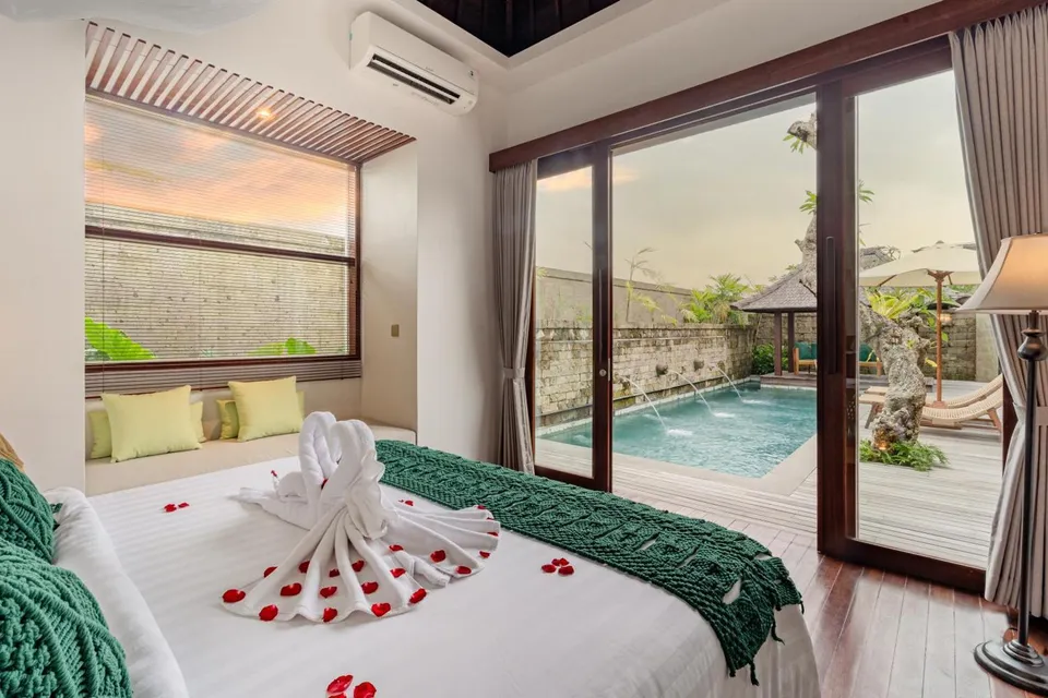 Villa with Private Pool