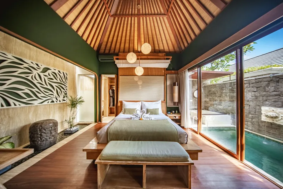 Royal 1 Bedroom Villa with Private Pool and Jacuzzi