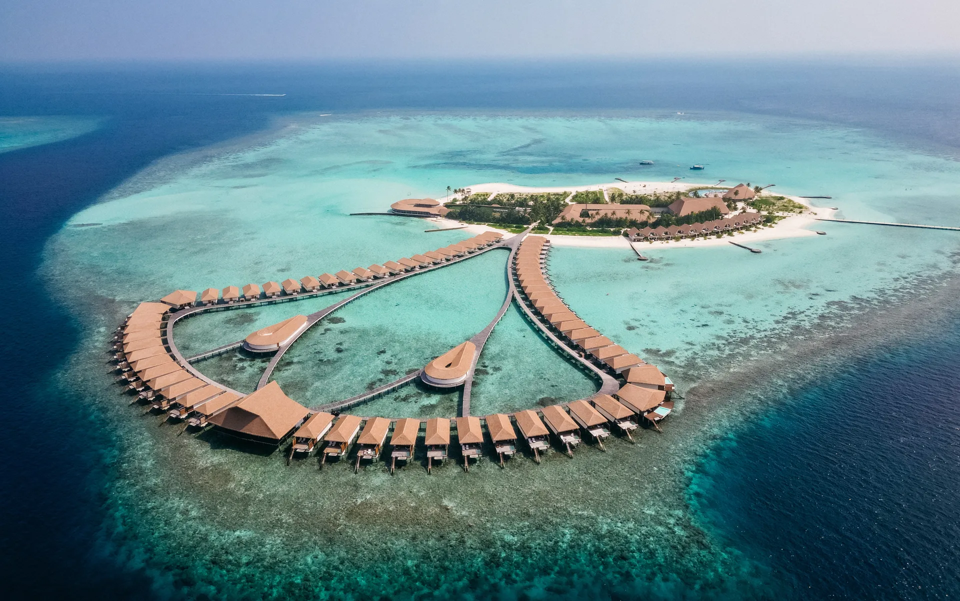 Cinnamon Velifushi Maldives - October