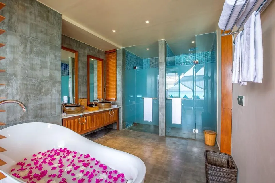 Ocean Villa Horizon with Jacuzzi