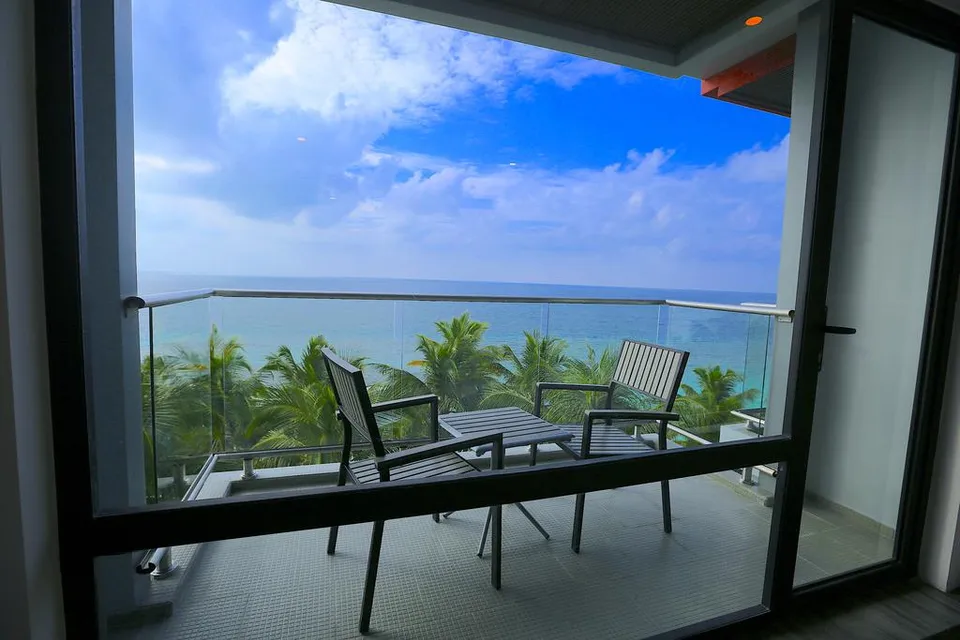 Kaani Grand Sea view