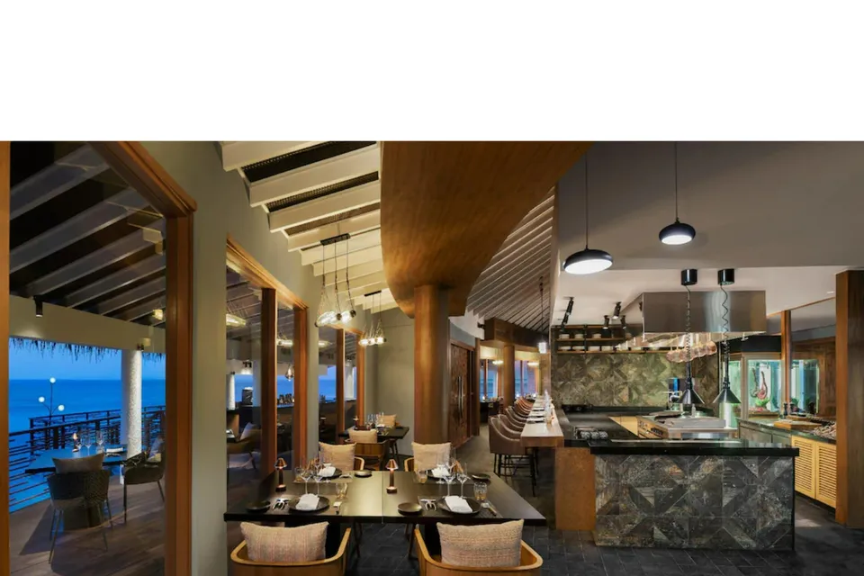 JW Marriott Maldives Resort & Spa