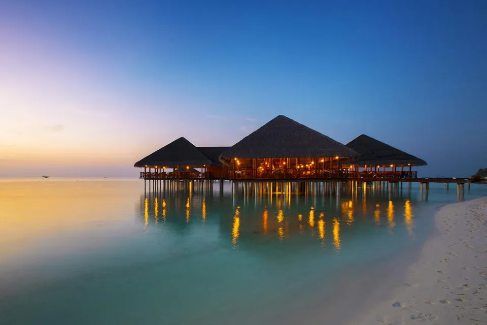 Medhufushi Island Resort Maldives - November