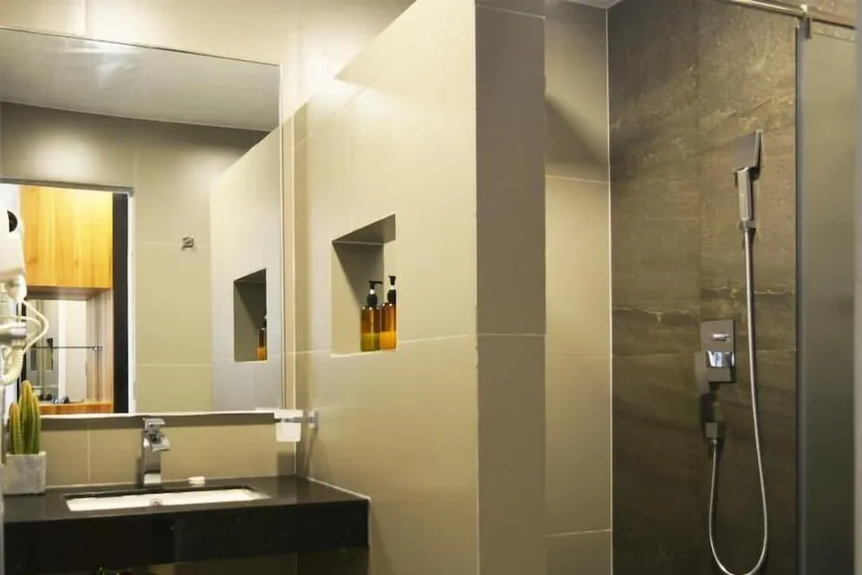 Deluxe Double Seaview or Twin Room with Seaview
