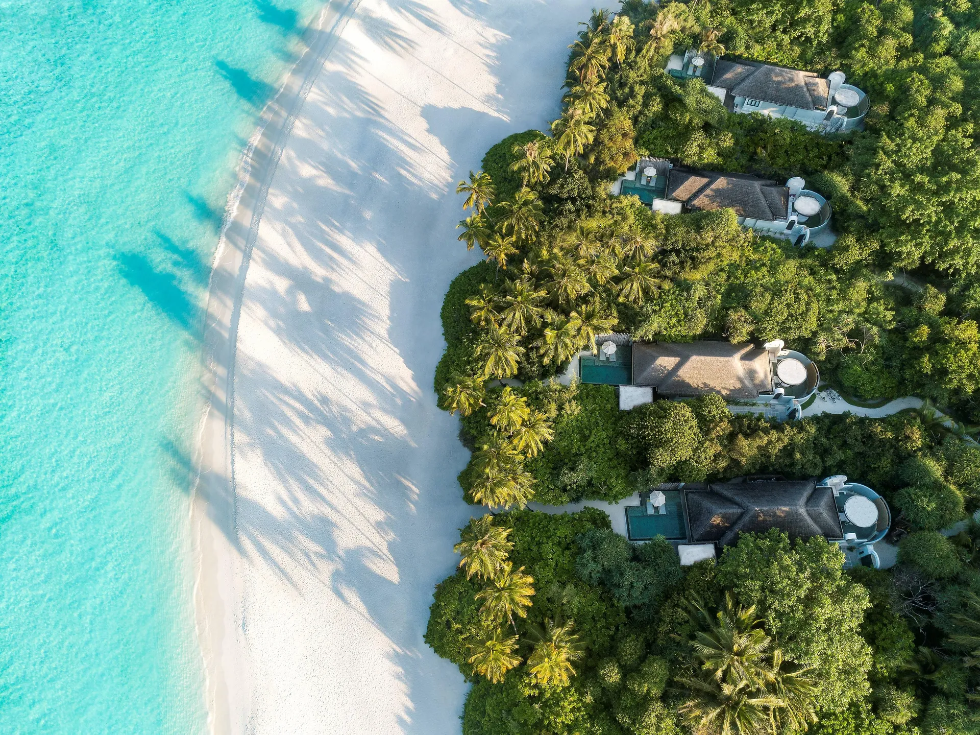 Anantara Kihavah Villas - December