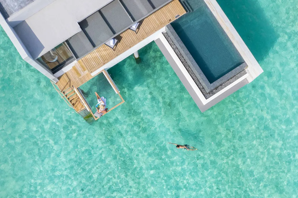 LAGOON OVERWATER POOL VILLA