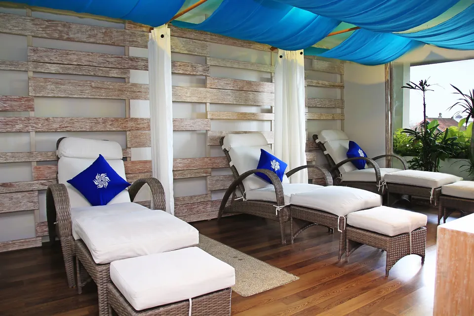 Bliss Surfer Hotel Legian