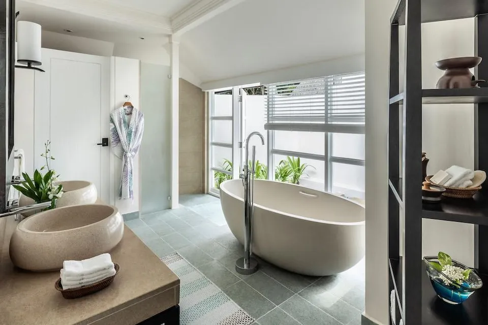Deluxe Room, 1 King Bed (Beach Pavillion with Pool)