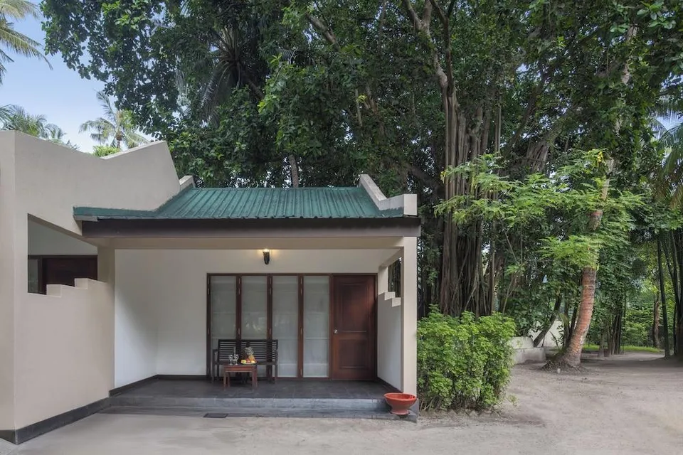 Garden villa