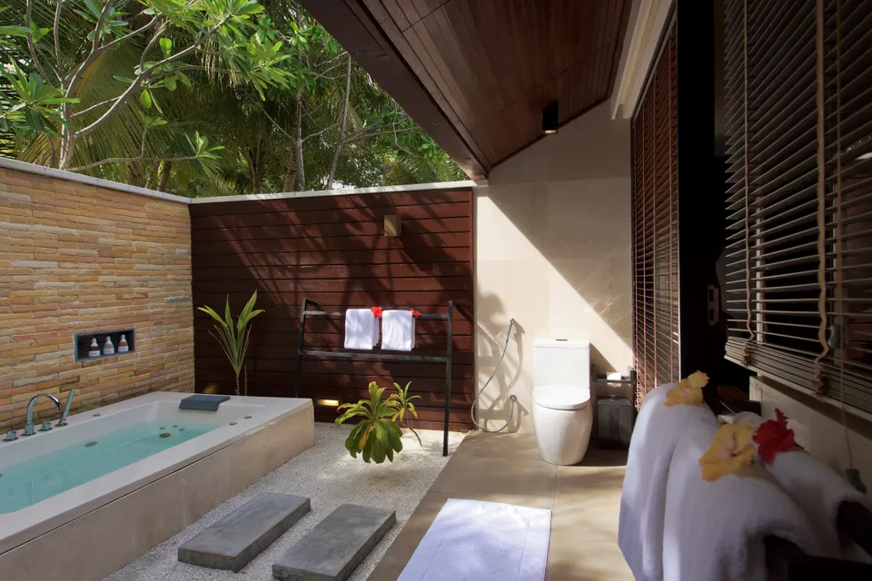 Lagoon Villa