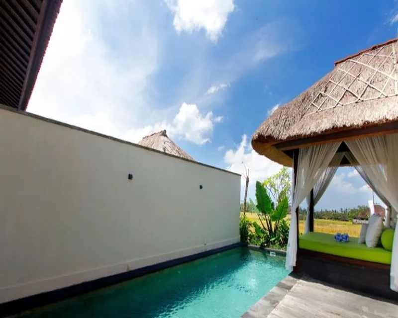 Alam Puisi Villa