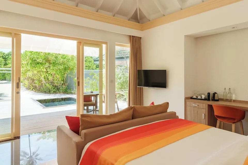 Sunset Pool Beach Villa