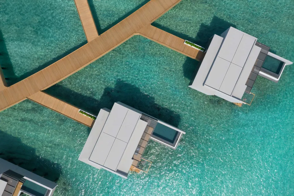 LAGOON OVERWATER POOL VILLA