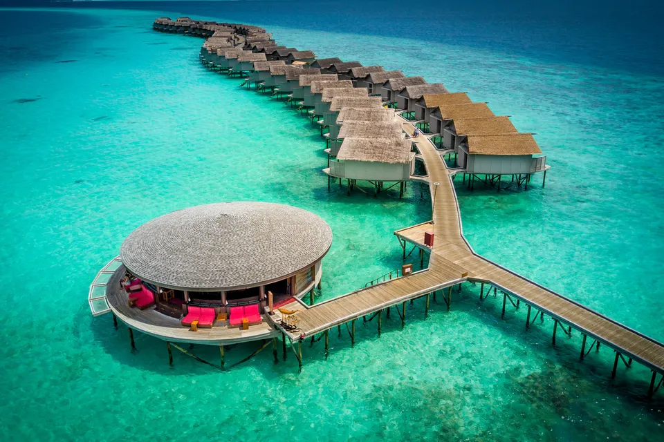 Centara Ras Fushi Resort & Spa - October