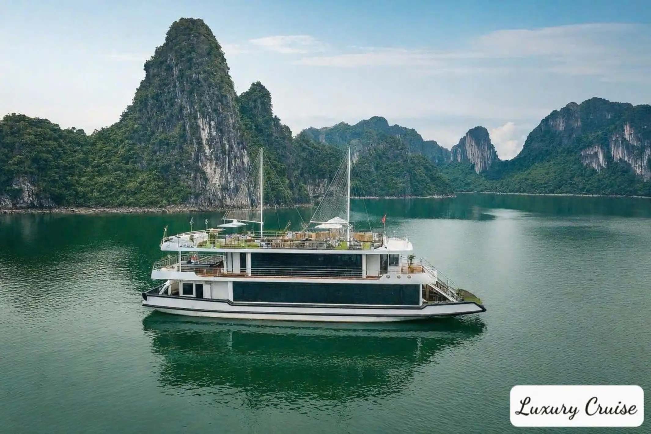 Halong Bay - Luxury Day Cruise