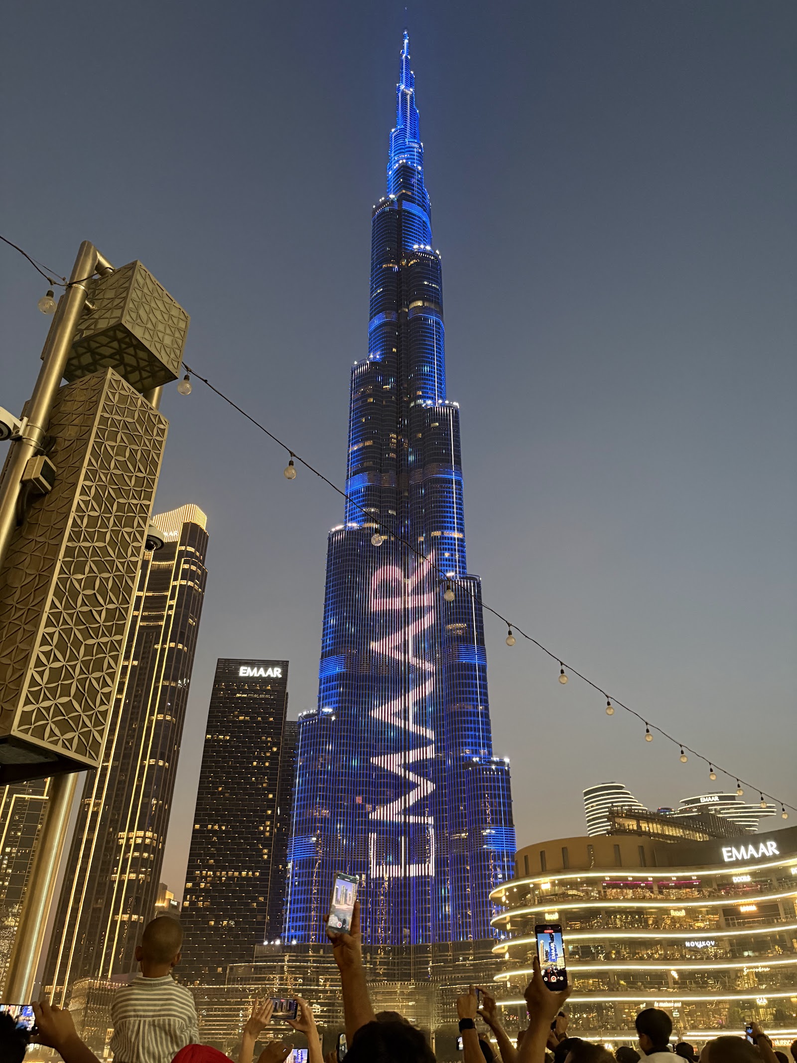 Dubai Fountain Lake Ride