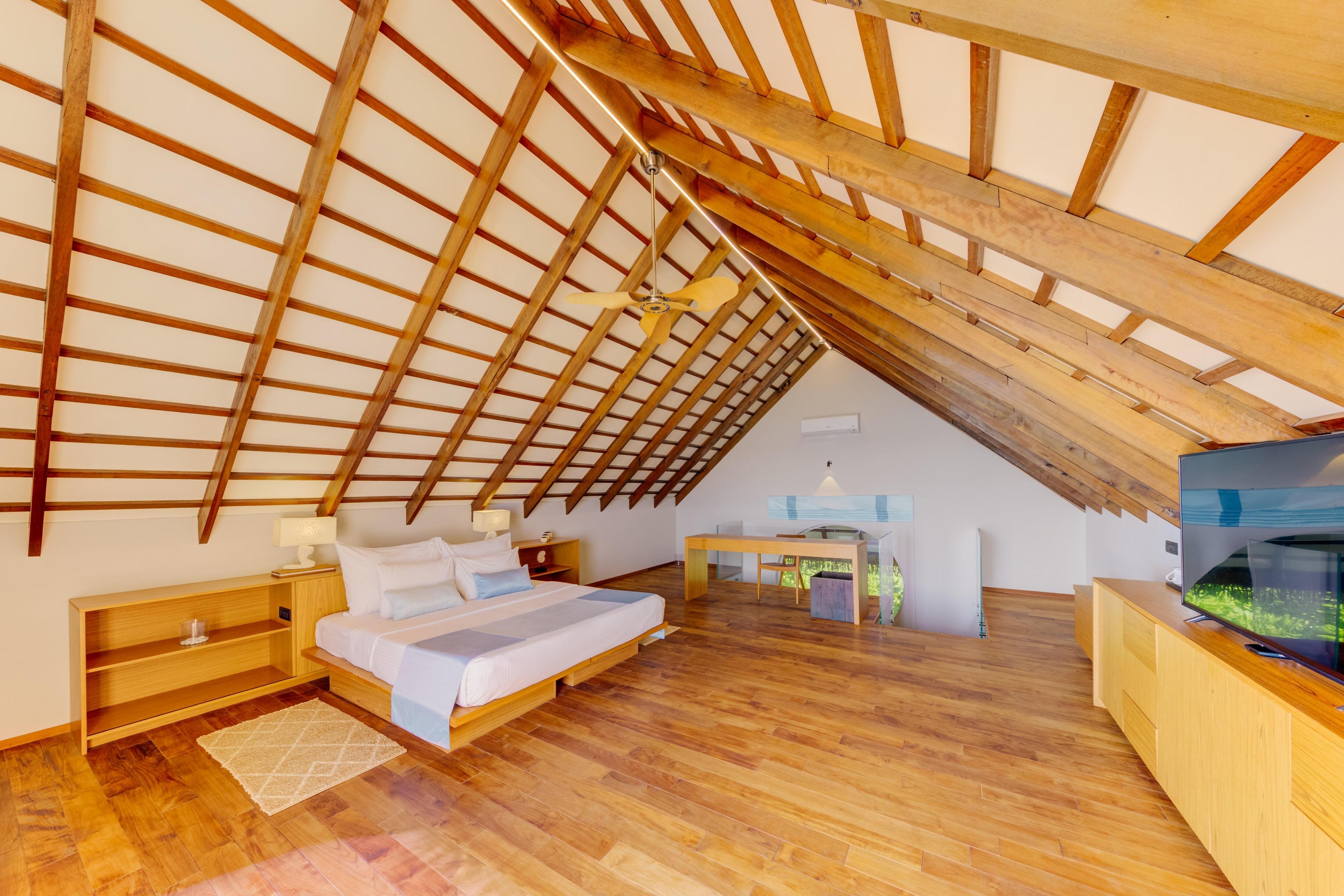 Superior Beach Loft