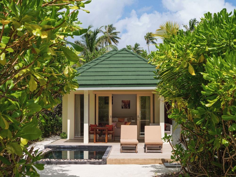Sunset Pool Beach Villa