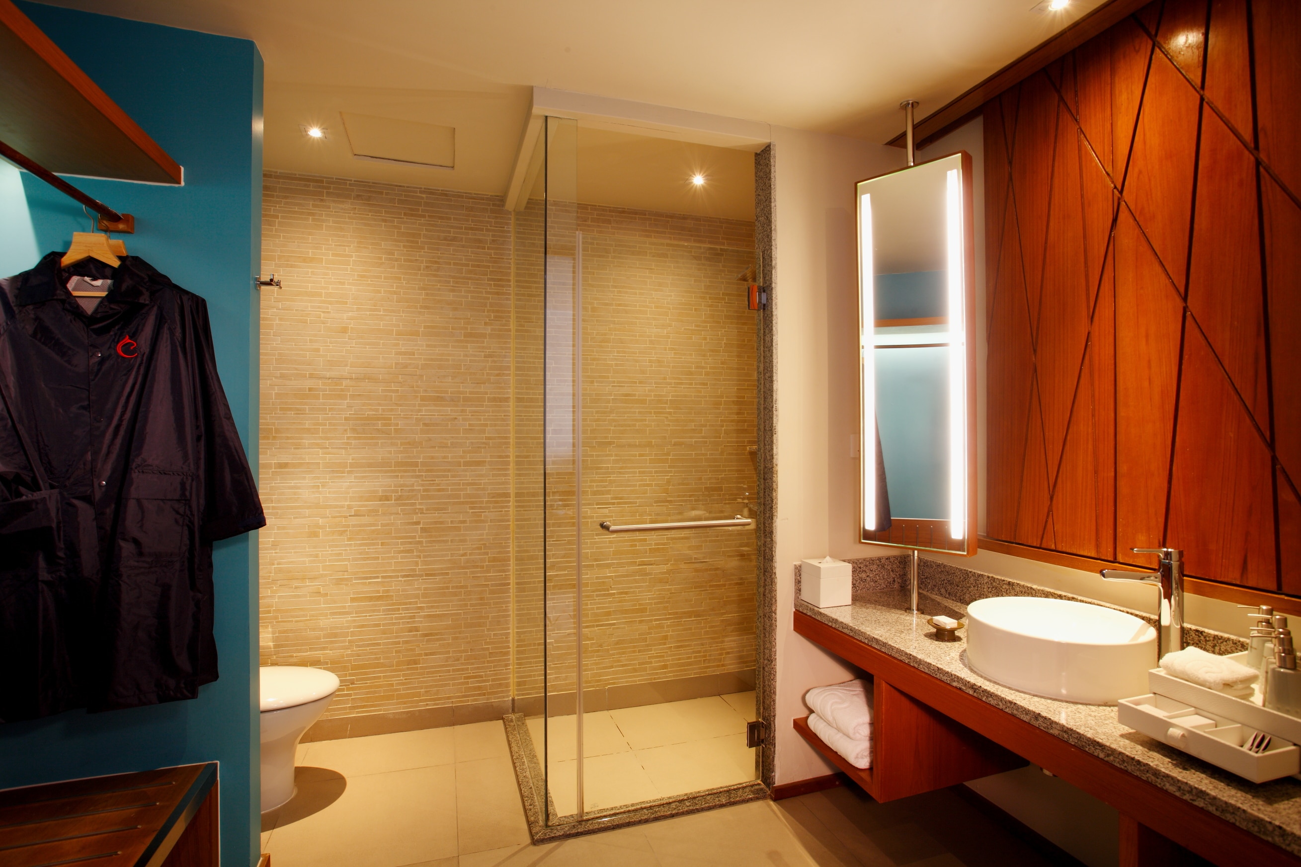 Overwater Villa King