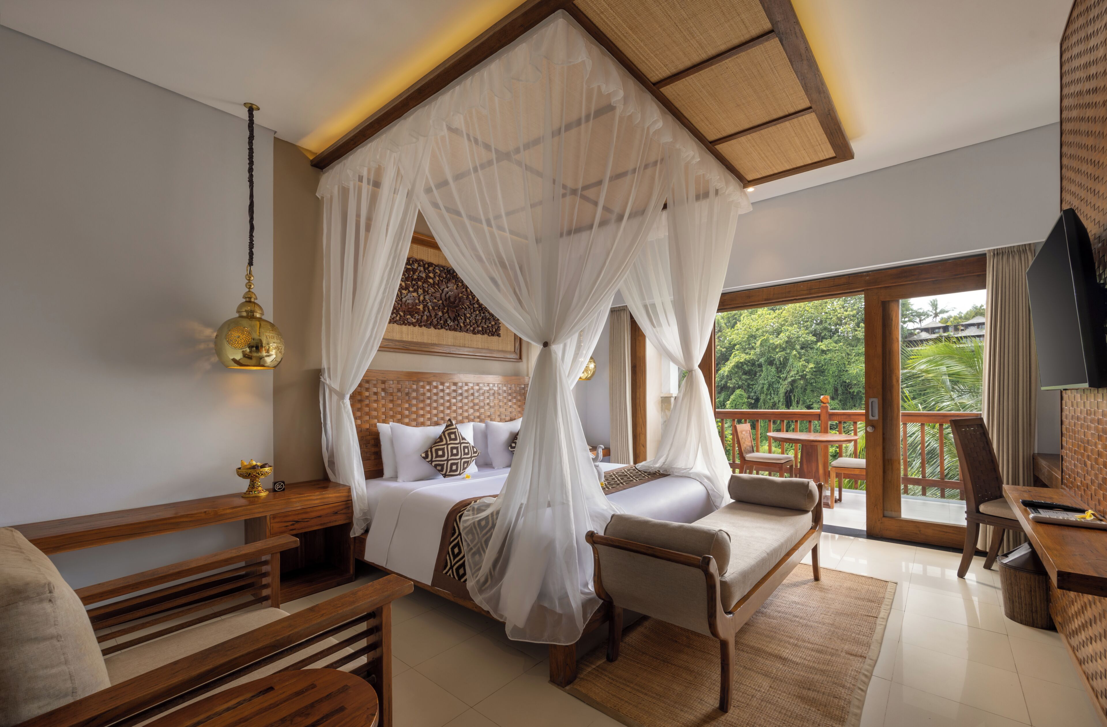 Suite Room with Valley View