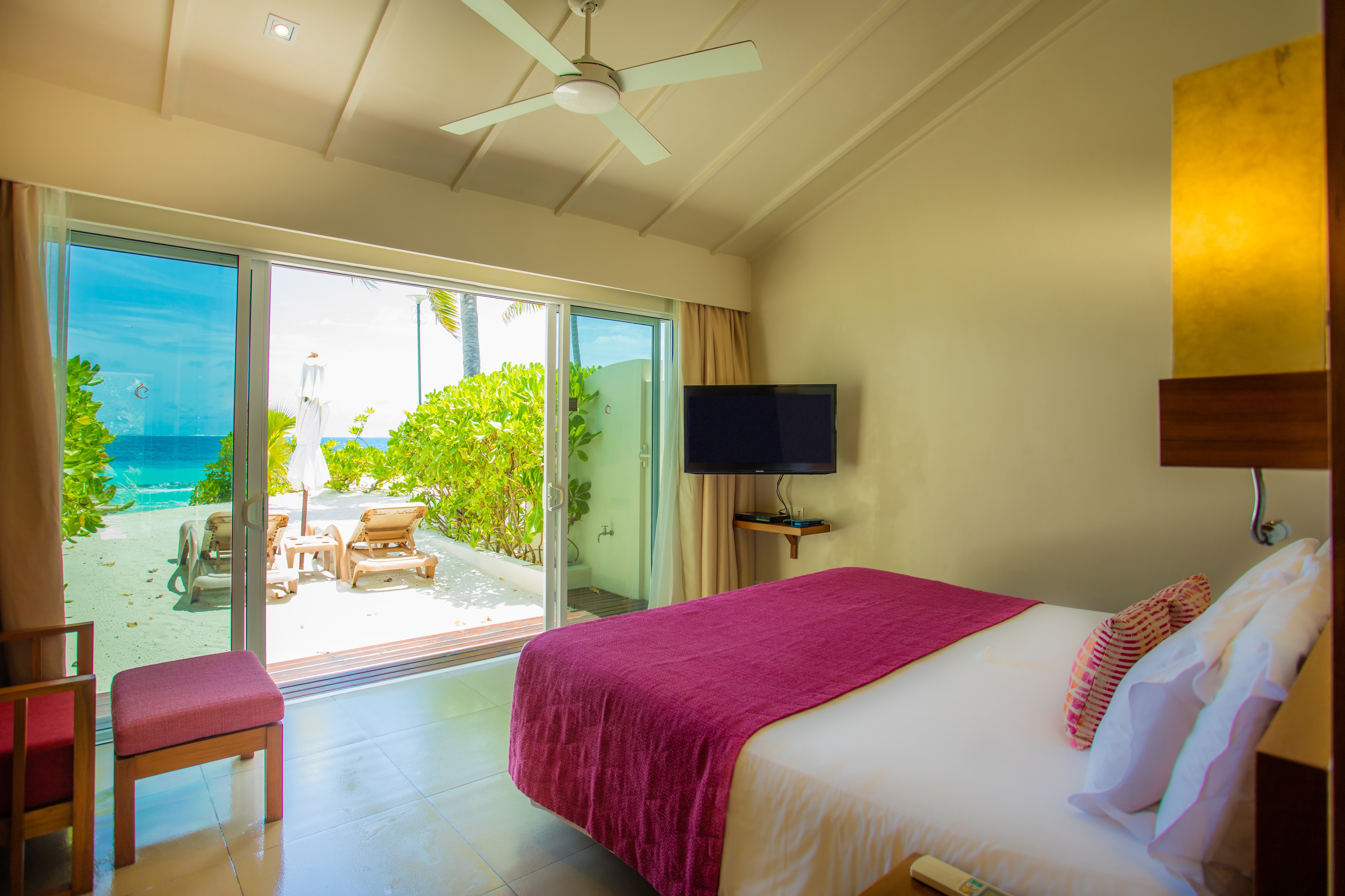 Centara Ras Fushi Resort & Spa