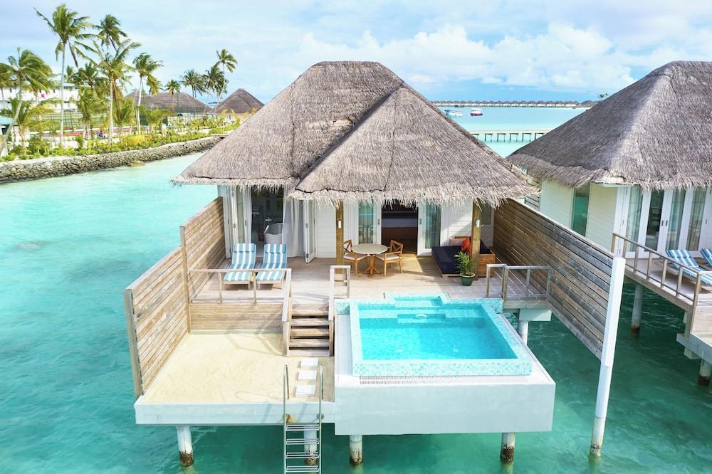 Dolphin Ocean Villa with Private Pool