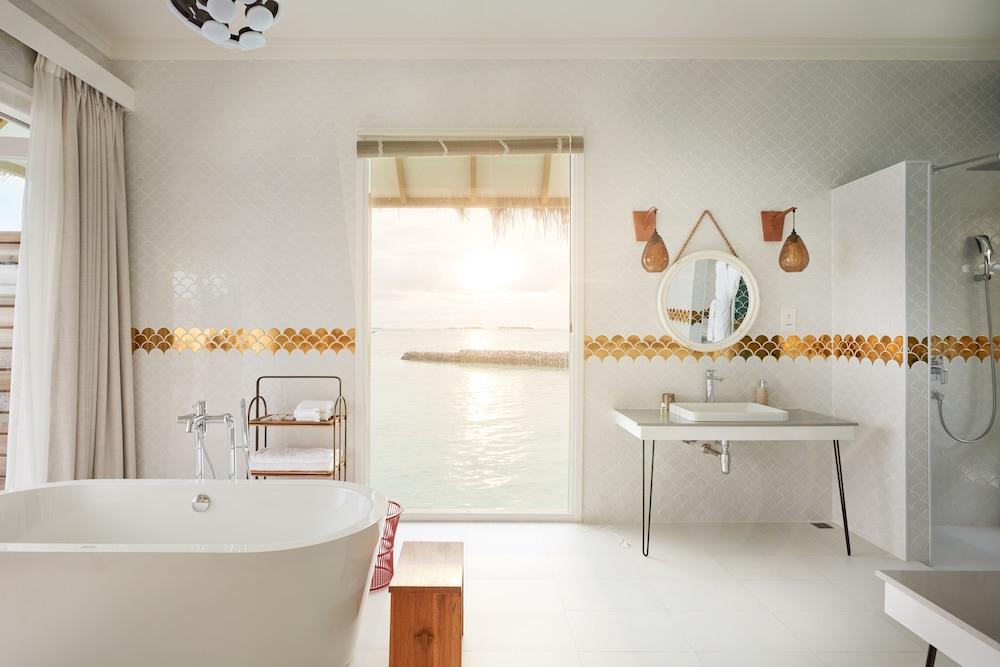 Dolphin Ocean Villa with Private Pool
