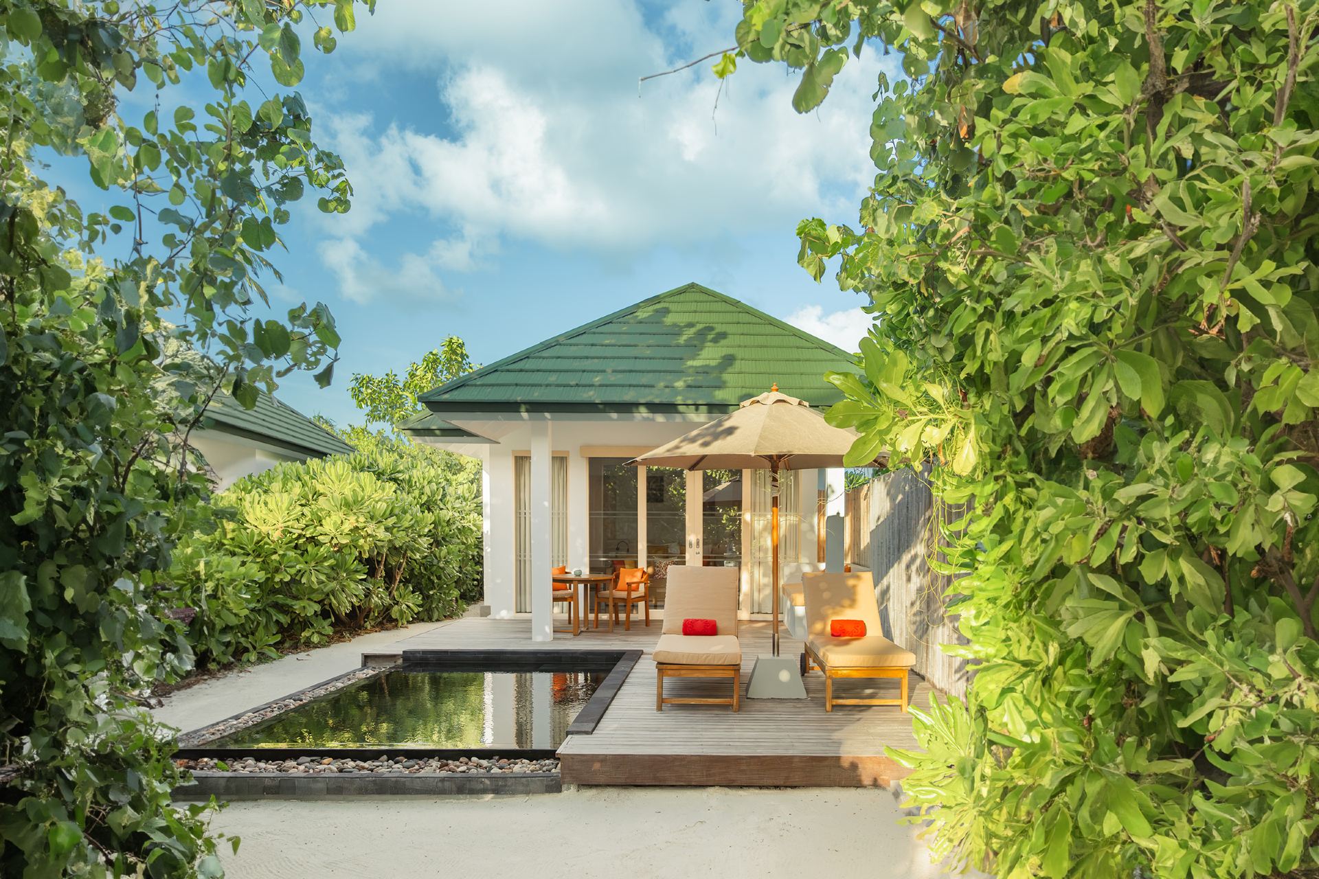 Sunset Pool Beach Villa
