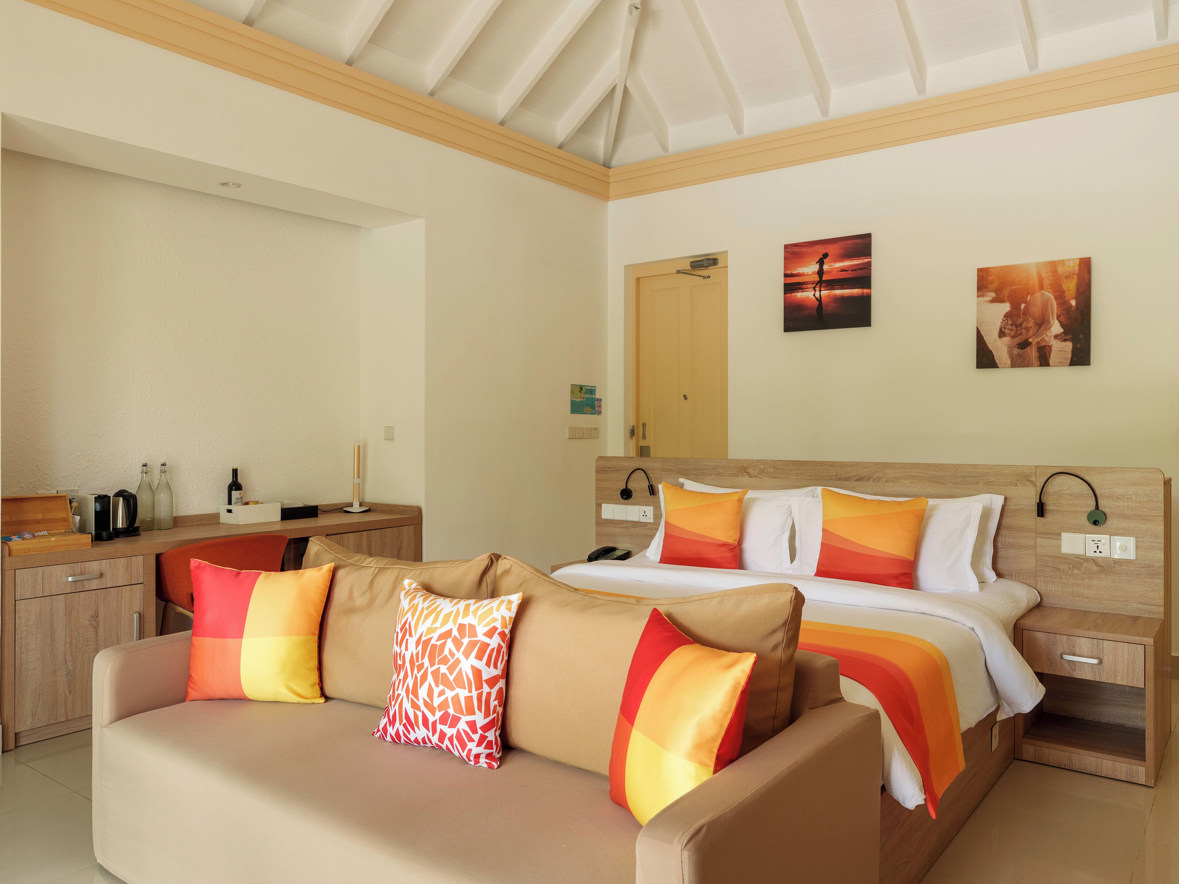 Sunset Pool Beach Villa