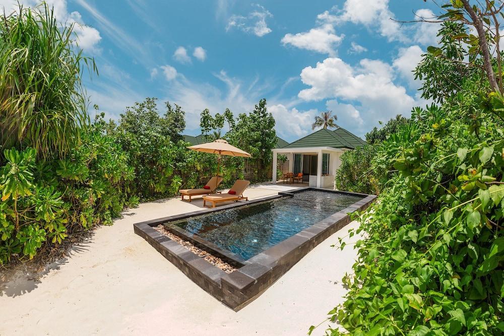 Sunset Pool Beach Villa