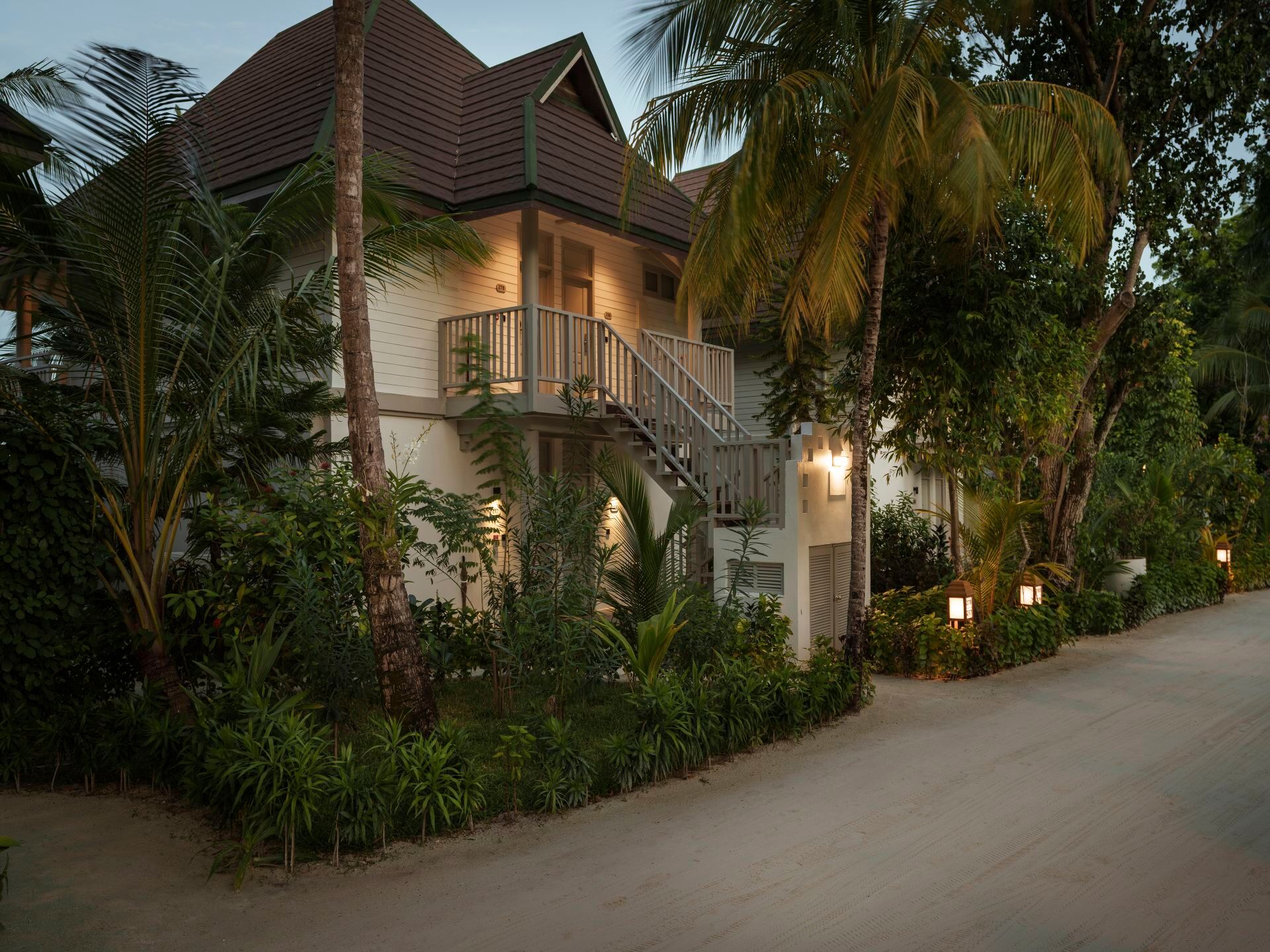 Beach Pavilion with Pool access